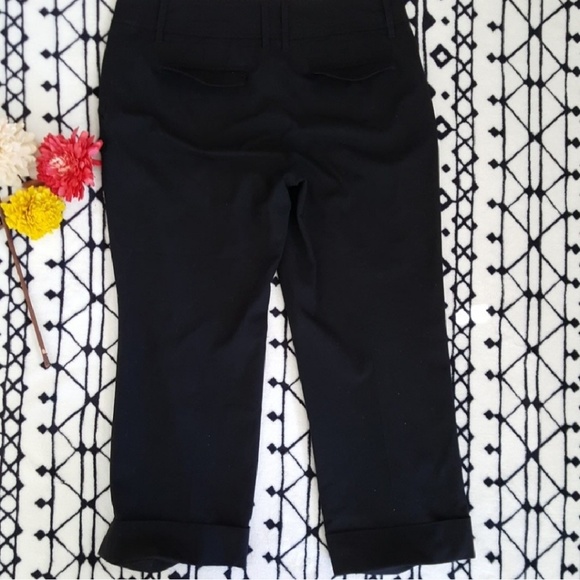 🍀SALE🍀Michael Kors Capris - Picture 4 of 5